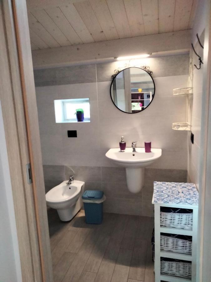 Residenza Flores Apartment Pescara Bagian luar foto